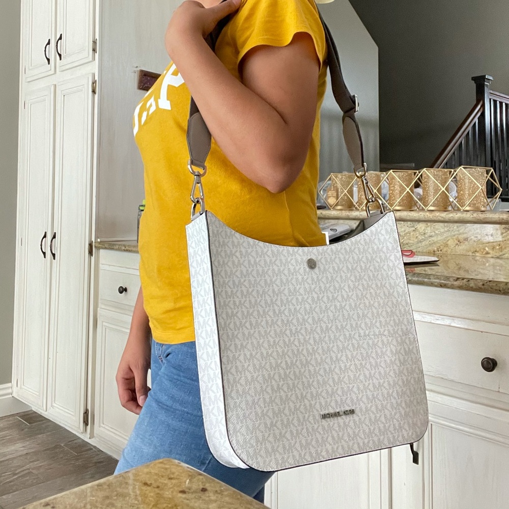 New Mk large shoulder/ crossbody bag👑 briley - Picture 4 of 11